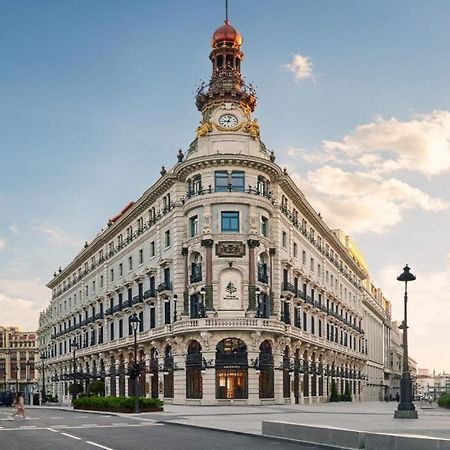 Four Seasons Hotel Madrid Eksteriør billede